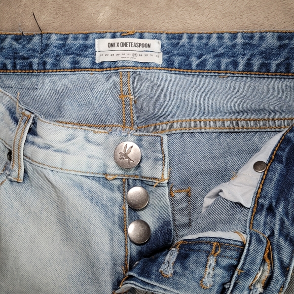 One Teaspoon Lonely Boy heavily distressed relaxed fit boyfriend jeans size 28 - Picture 14 of 16